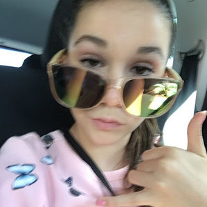 Meet your Posher, Kathryn